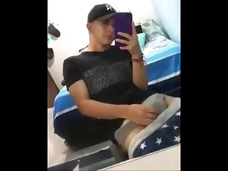 jugando con mi verga quieres probarla http&colon;&sol;&sol;festyy&period;com&sol;w5voOm